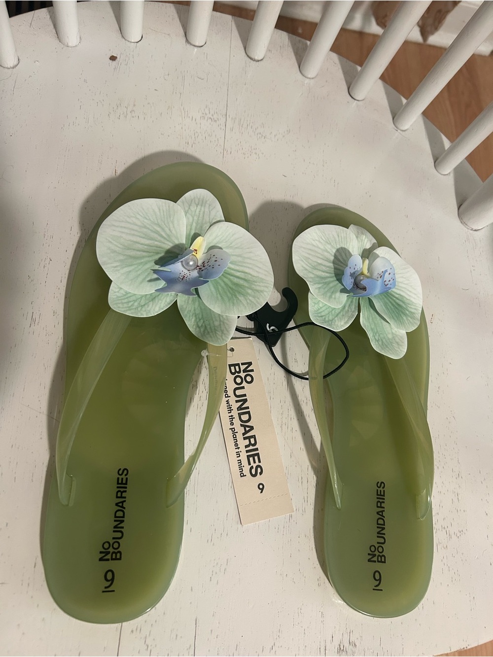 No Boundaries Olive Green Floral Jelly Flip Flops with Pale Green & Blue Flowers